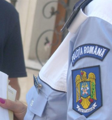 Peste 470 de dosare penale, întocmite de poliţişti în numai 4 zile
